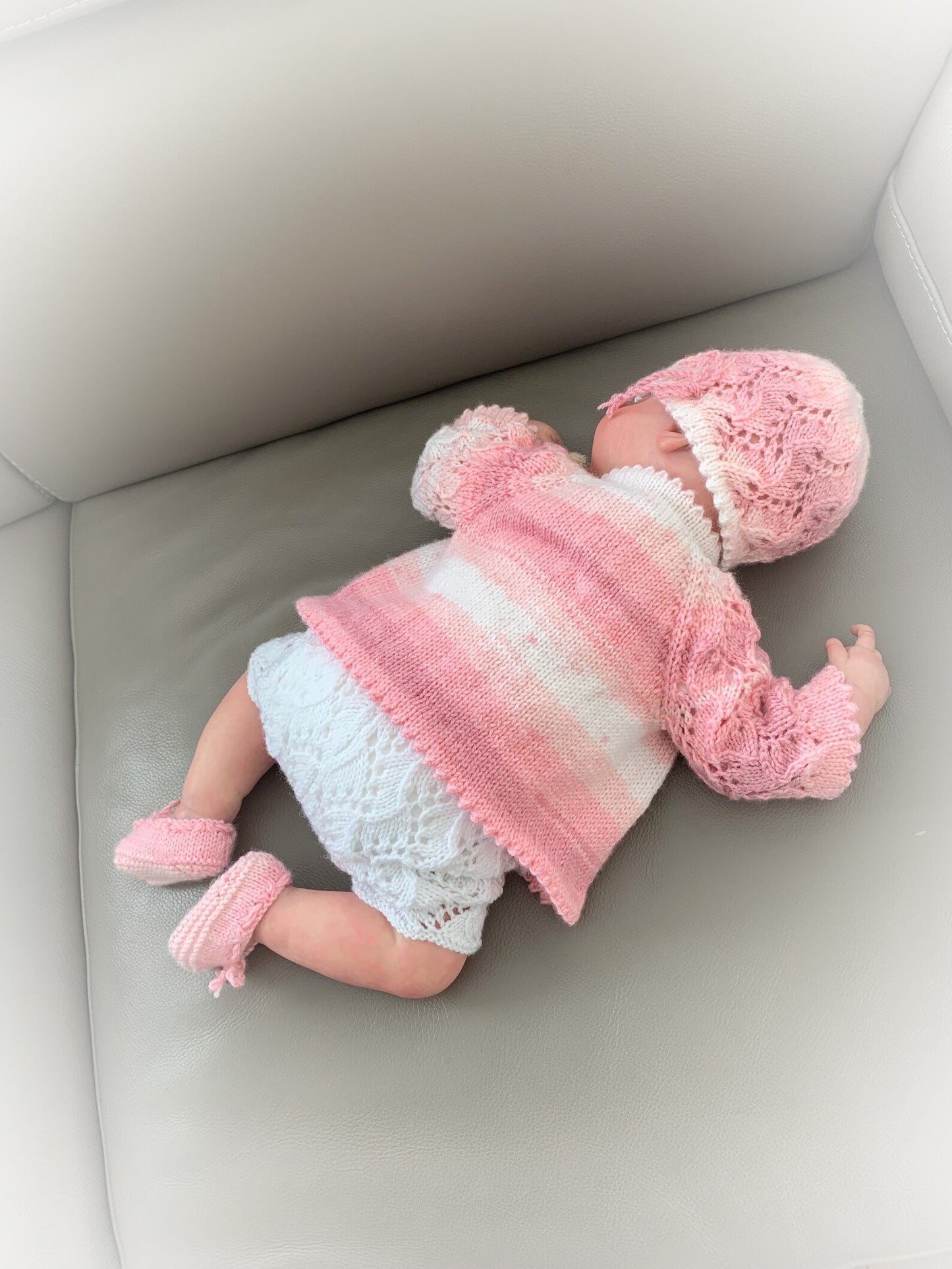 "Ivy” 4 Piece Set Knitting pattern for Reborn doll 16-22” or 0-3 Month Old Baby