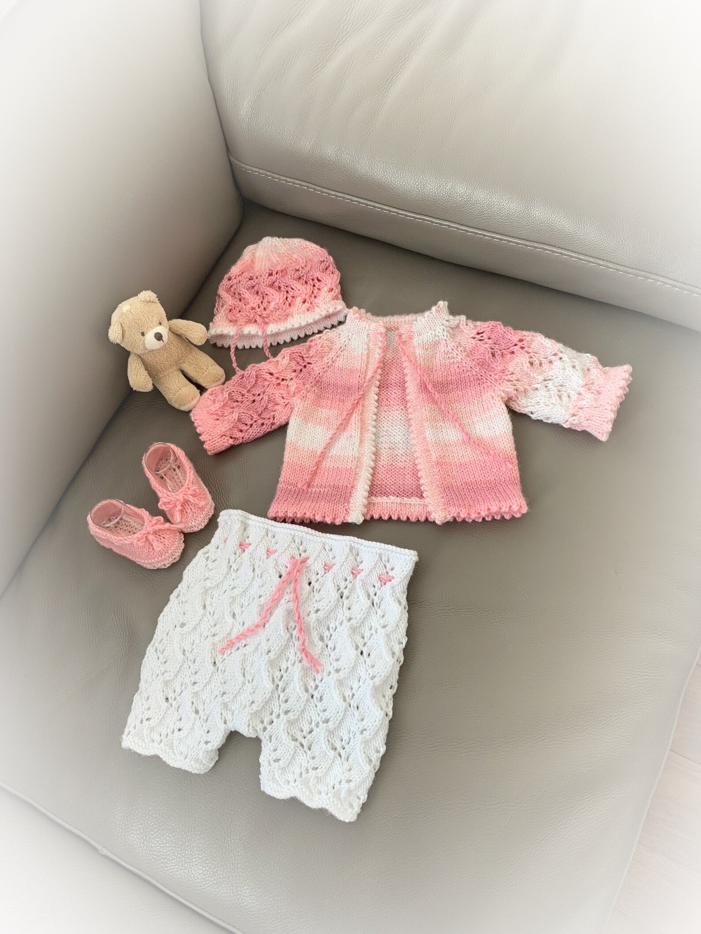 "Ivy” 4 Piece Set Knitting pattern for Reborn doll 16-22” or 0-3 Month Old Baby