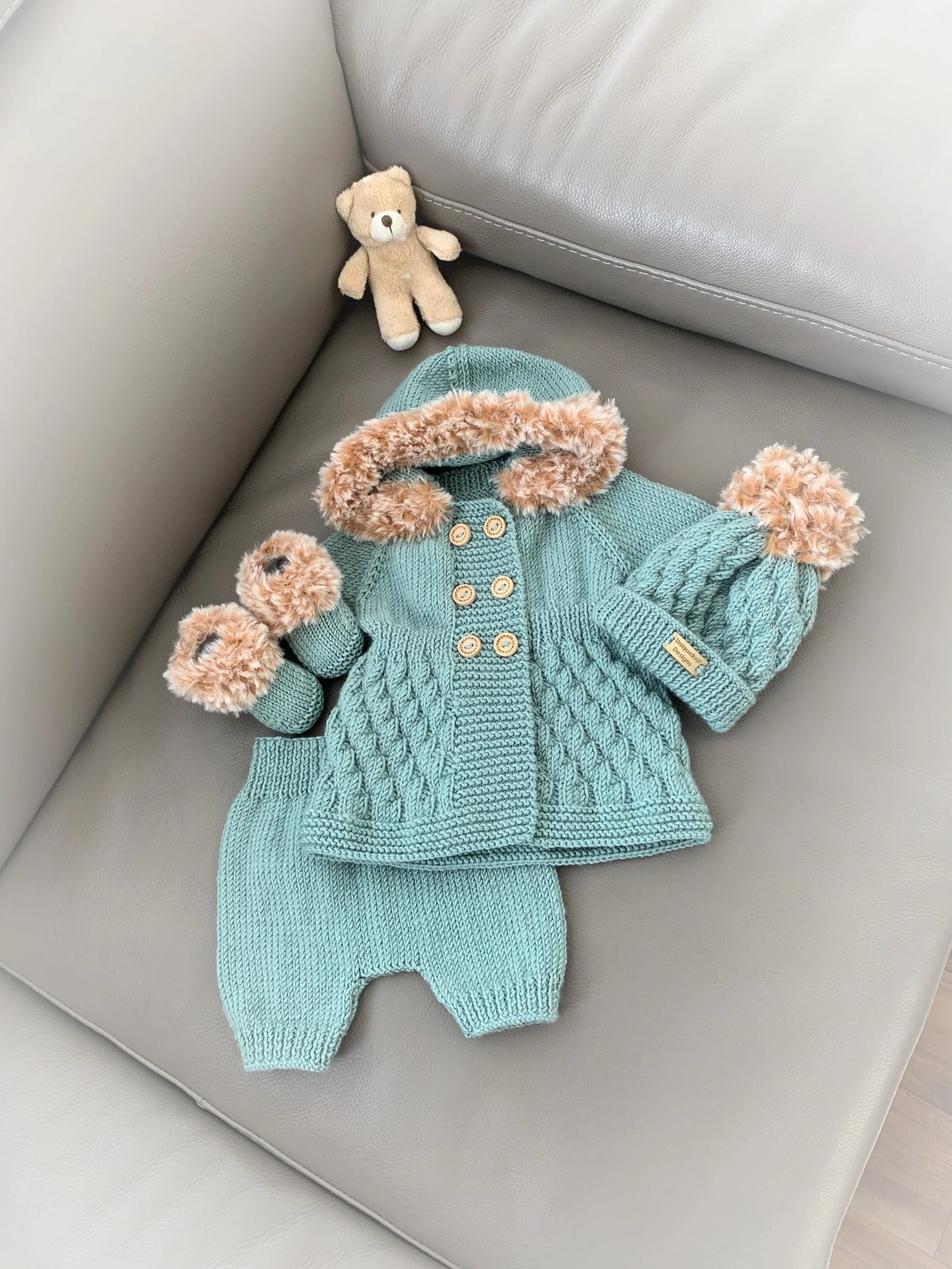 "Sage” 4 Piece Set Knitting pattern for Reborn doll 16-22” or 0-3 Mth Old Baby