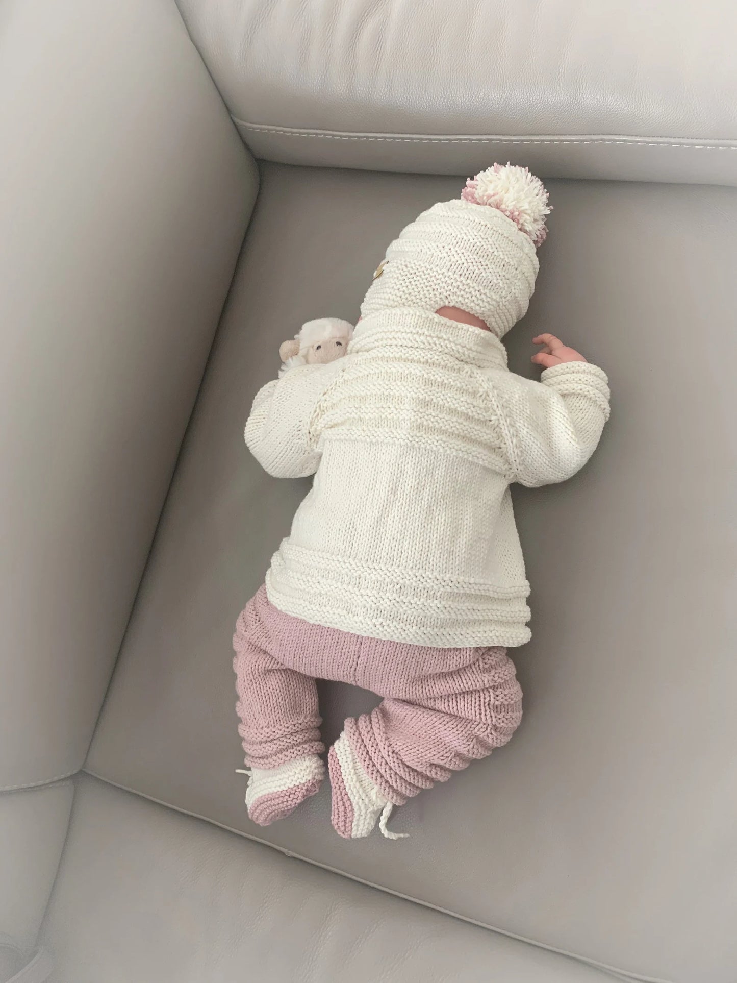 "Rowan” 4 Piece Set Knitting pattern for Reborn doll 16-22” or 0-3 Mth Old Baby