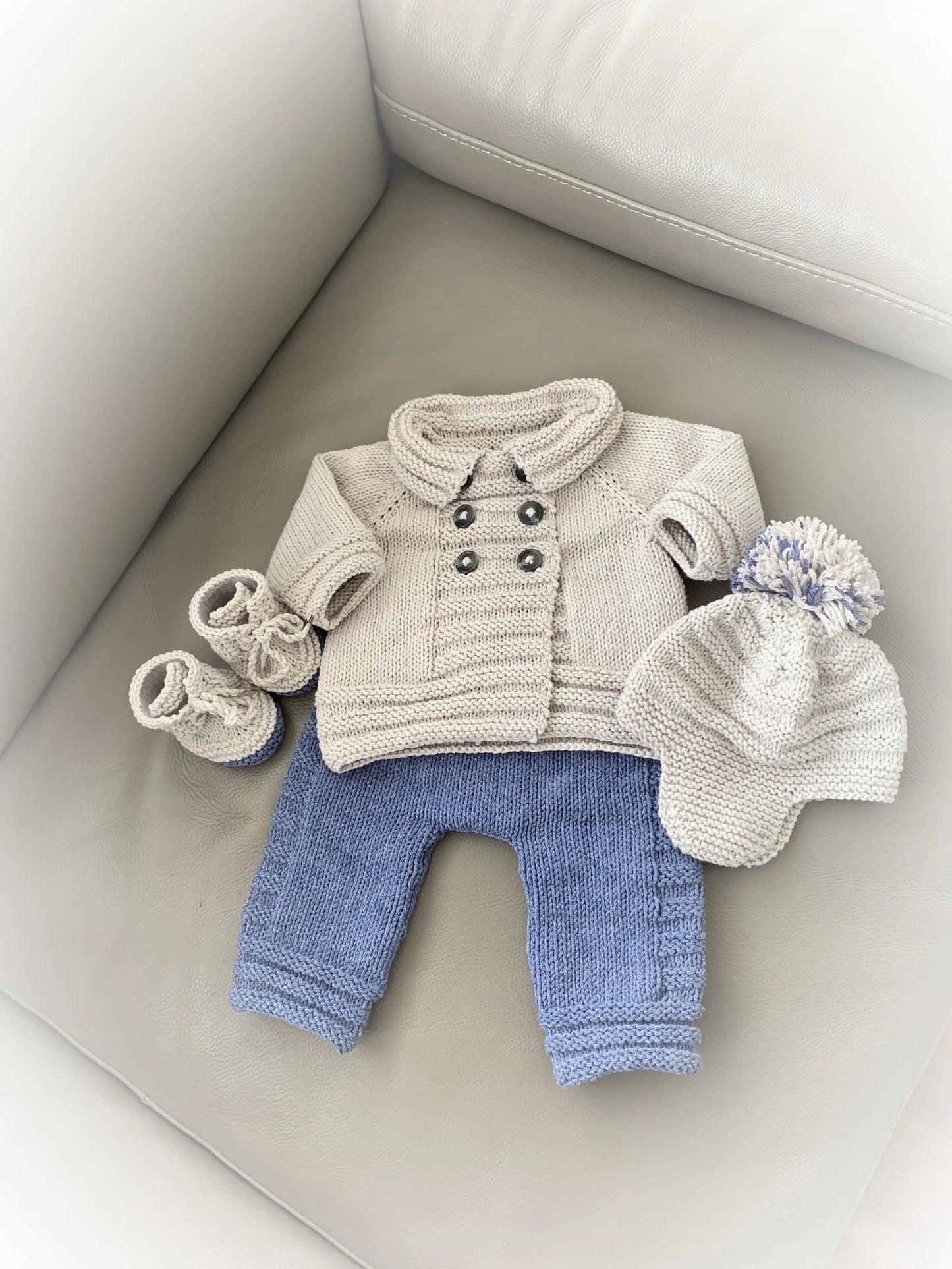 "Rowan” 4 Piece Set Knitting pattern for Reborn doll 16-22” or 0-3 Mth Old Baby