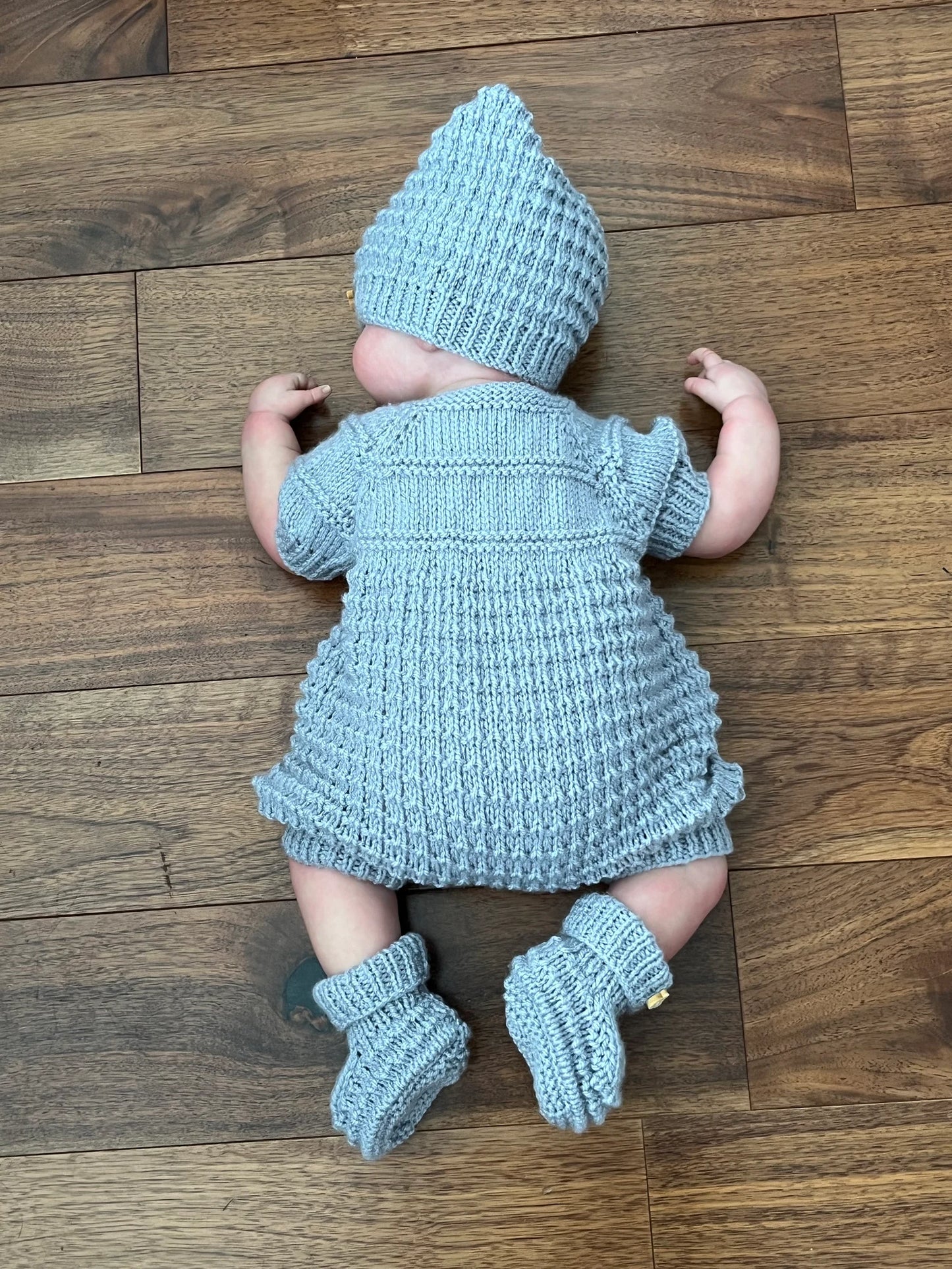 "Mango" Romper knitting pattern for reborn doll 16-22" or 0-3 Month old baby