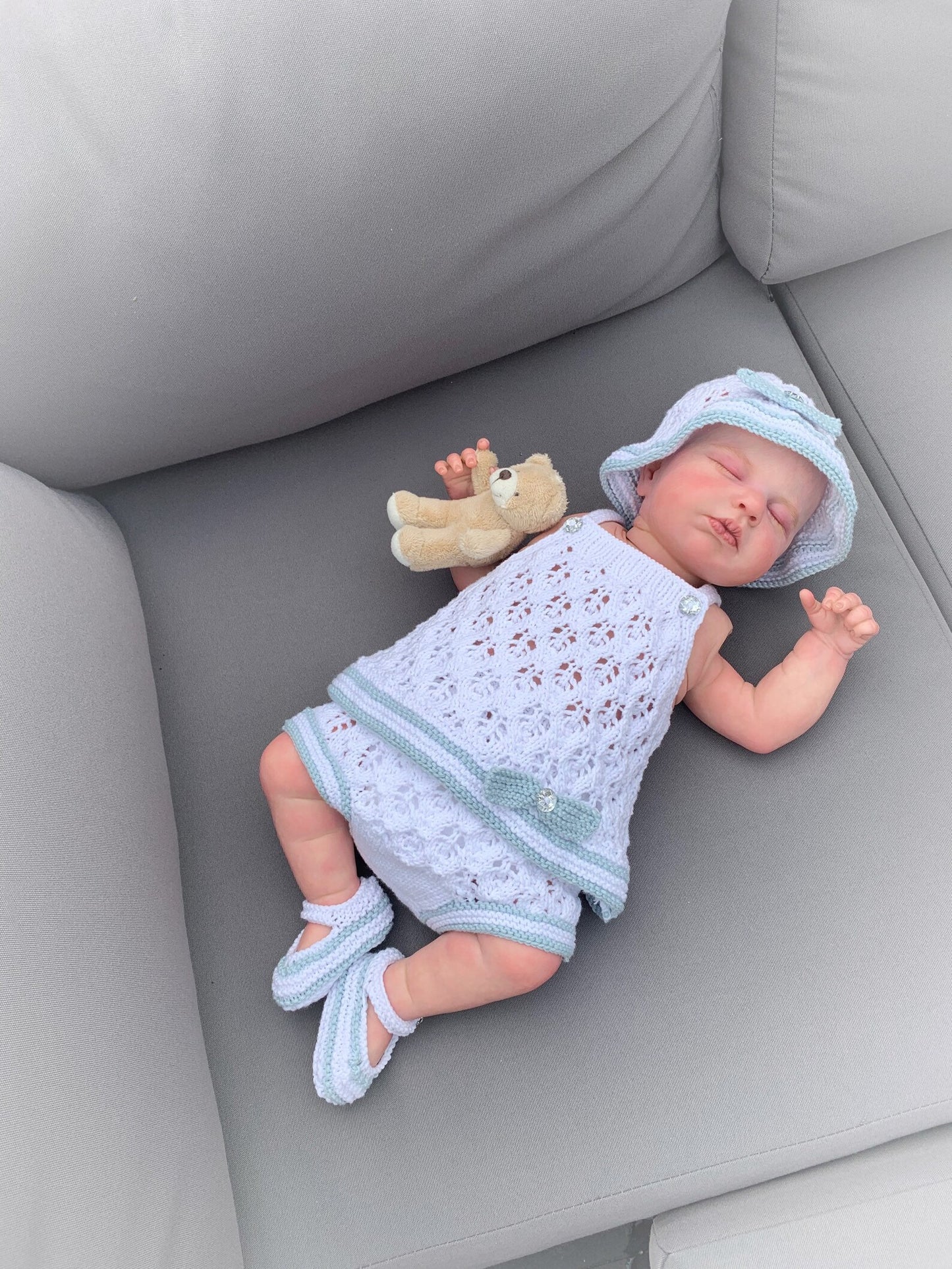 "Olive” 4 Piece Set Knitting pattern for Reborn doll 16-22” or 0-3 Month Old Baby