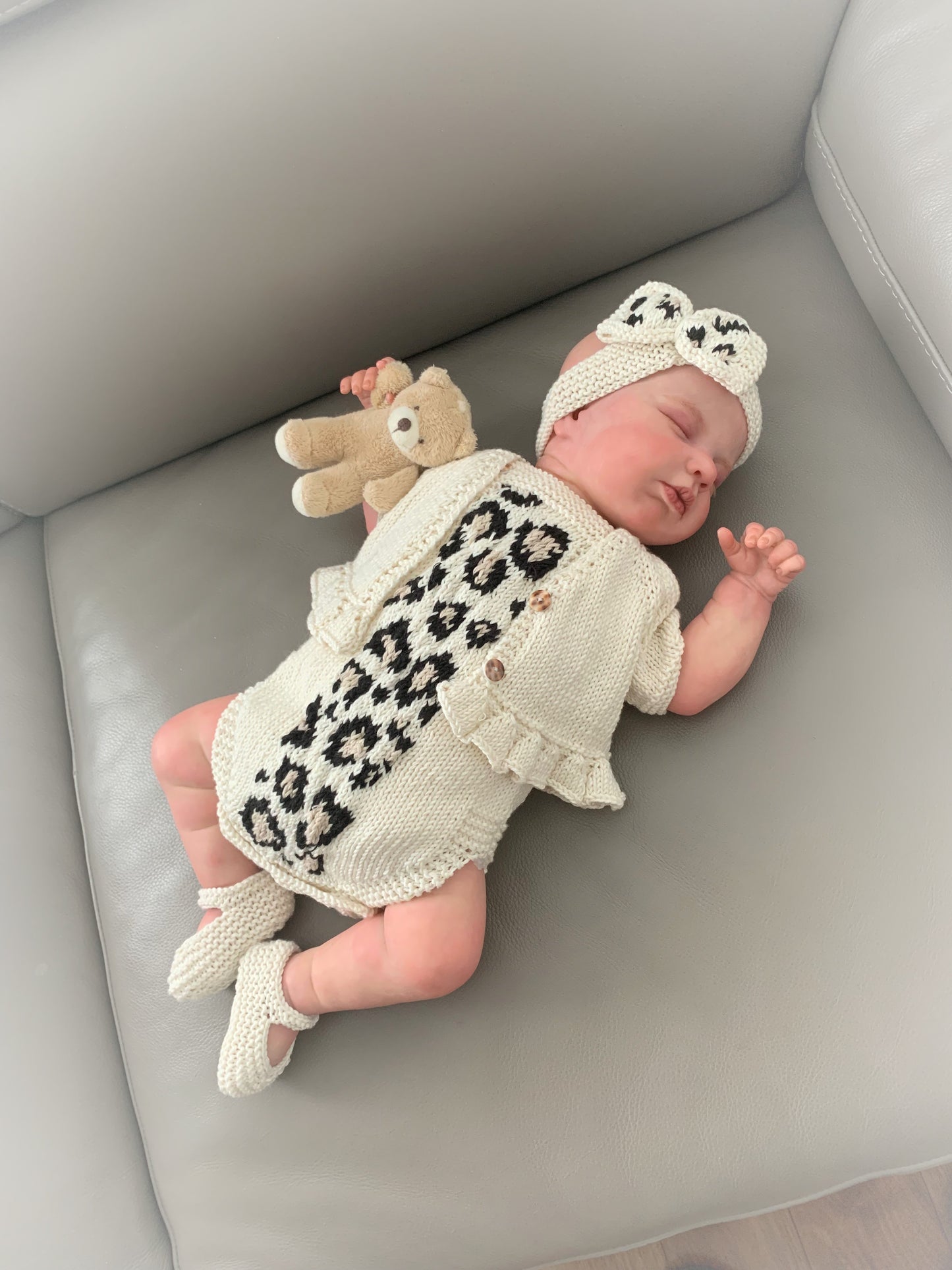 "Tiger” 4 Piece Knitting pattern set for Reborn doll 16 -22” or 0-3 Month Old Baby