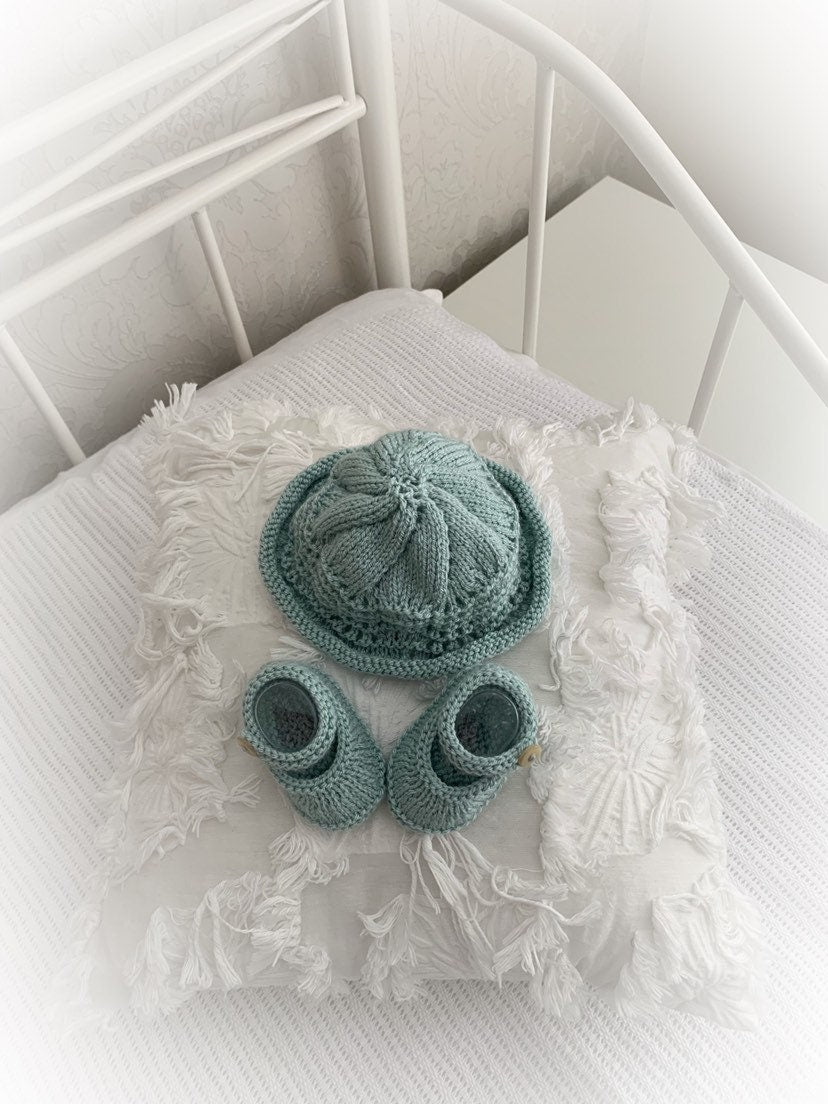 "Jasmine ” Romper Knitting pattern for Reborn doll 16 -22” or 0-3 Mth Old Baby