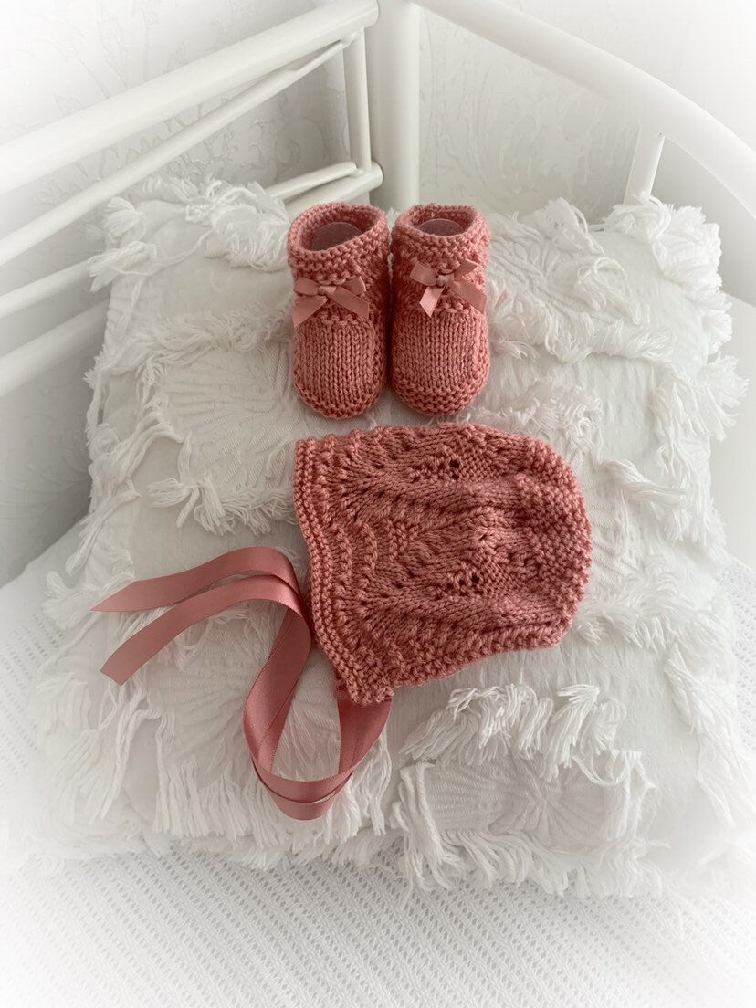 "Willow ” 4 Piece Set Knitting pattern for Reborn doll 16 -22” or 0-3 Mth Old Baby
