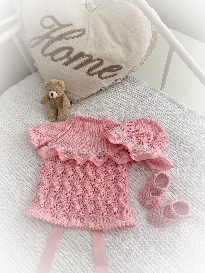 "Sakura” Dress set knitting pattern for Reborn doll 16 -22” or 0-3 Mth Old Baby