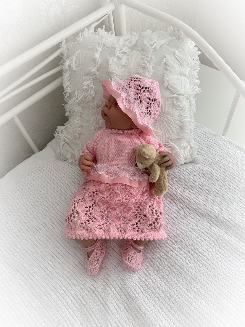 "Sakura” Dress set knitting pattern for Reborn doll 16 -22” or 0-3 Mth Old Baby