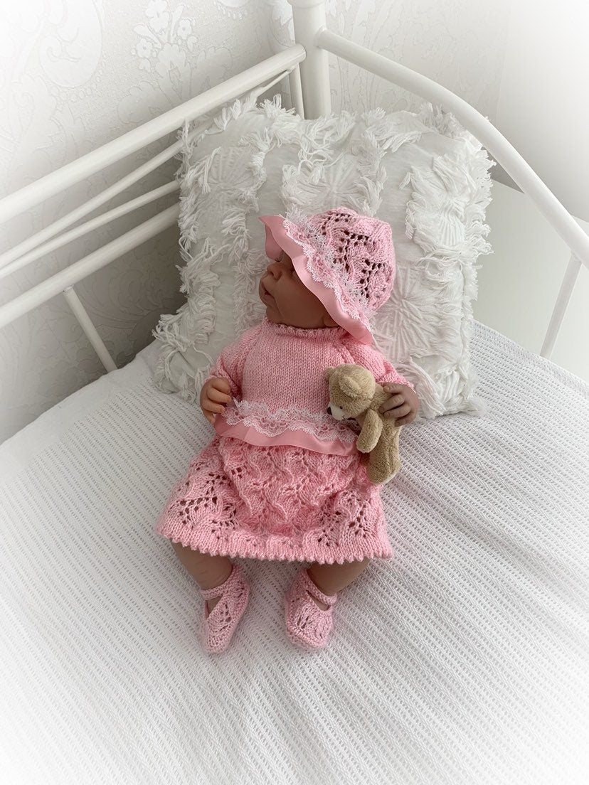 "Sakura” Dress set knitting pattern for Reborn doll 16 -22” or 0-3 Mth Old Baby