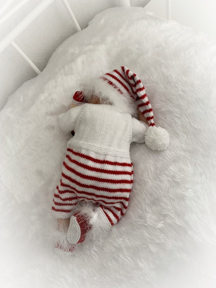 "Mistletoe” Fur trimmed Romper Knitting pattern for Reborn doll 16 -22” or 0-3 Mth Old Baby