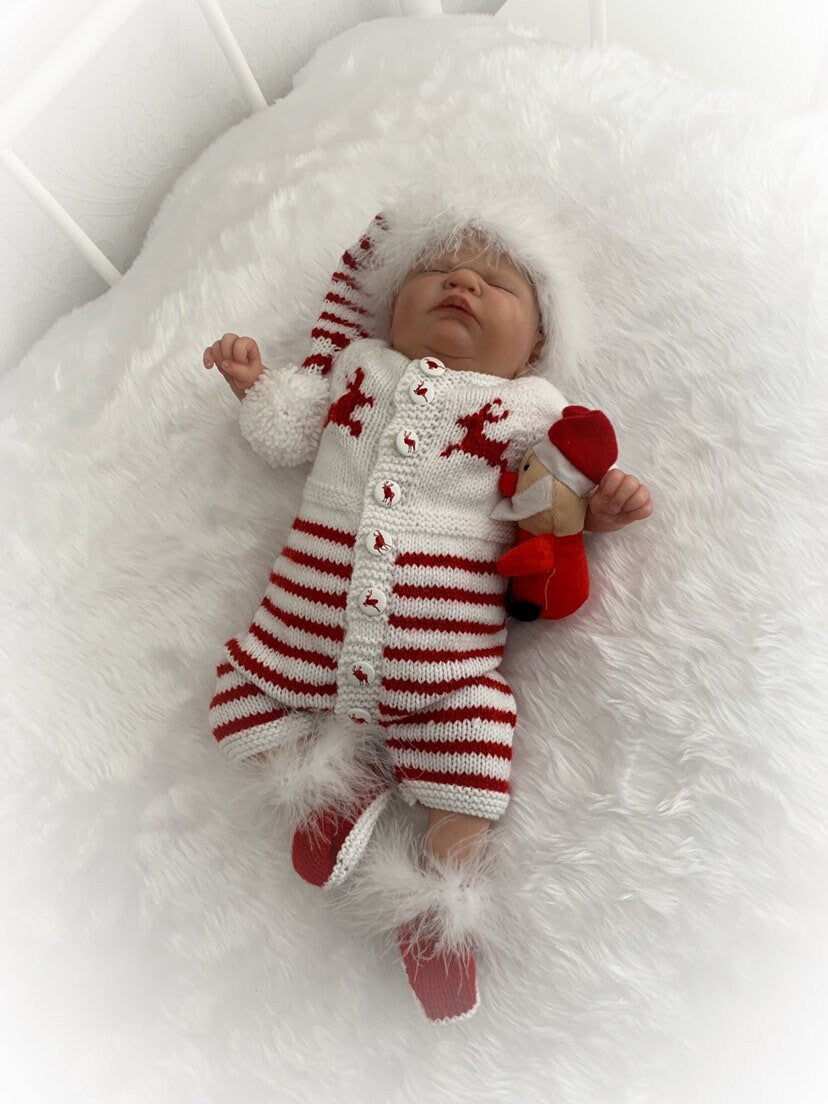 "Mistletoe” Fur trimmed Romper Knitting pattern for Reborn doll 16 -22” or 0-3 Mth Old Baby