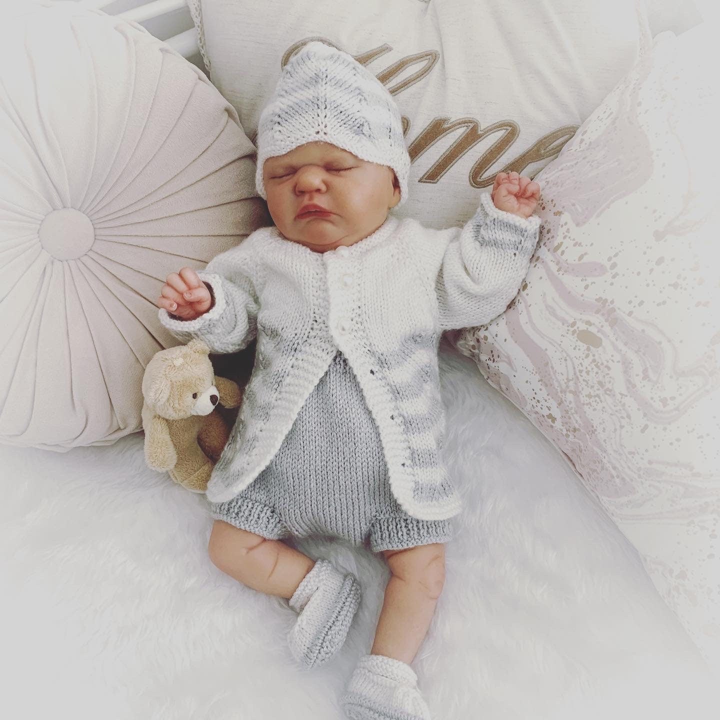 "Thistle” Top / Cardigan 4 piece set Knitting pattern for Reborn doll 16 -22” or 0-3 Mth Old Baby