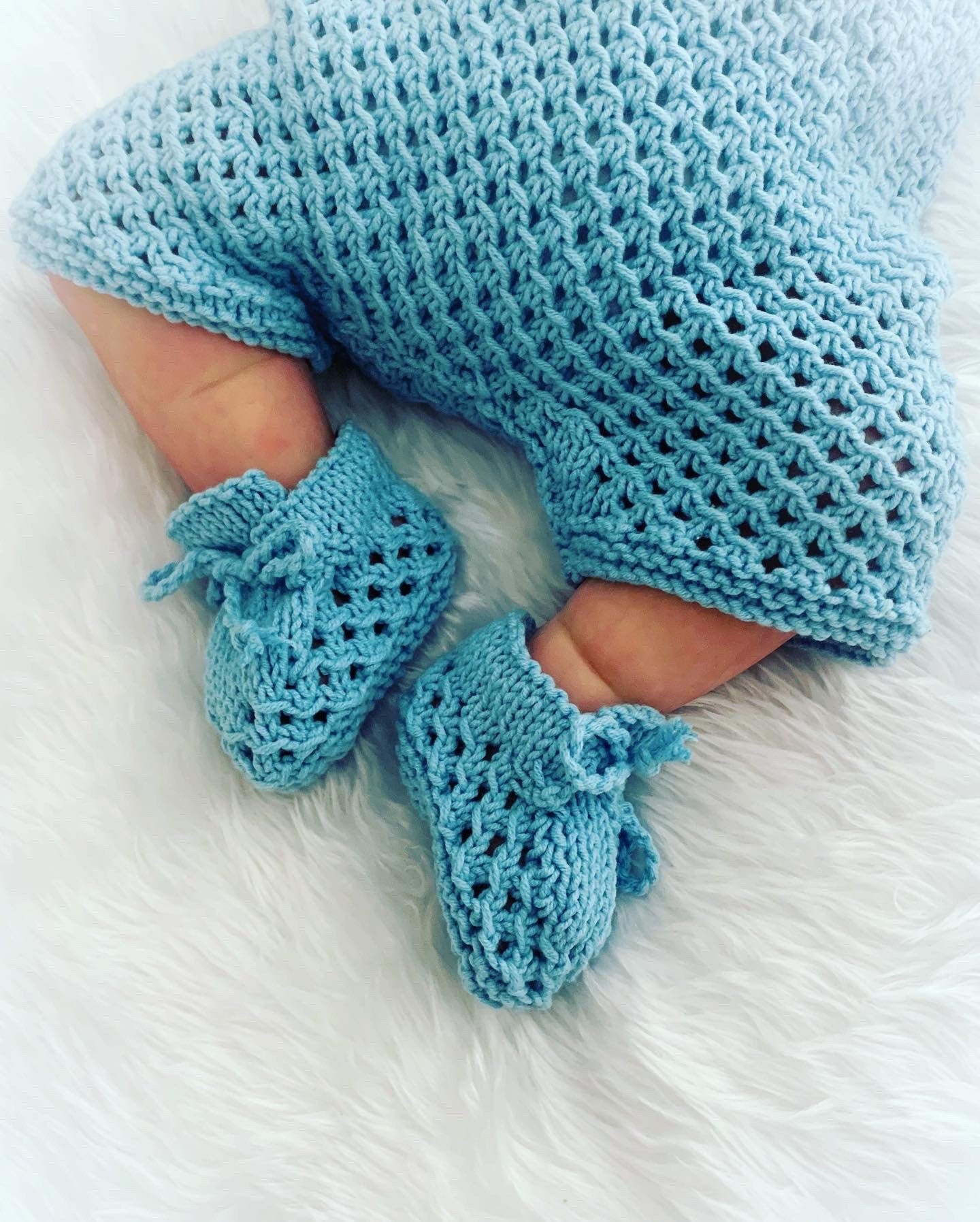 "Wisteria” romper Knitting pattern for Reborn doll 16 -22” or 0-3 Mth Old Baby