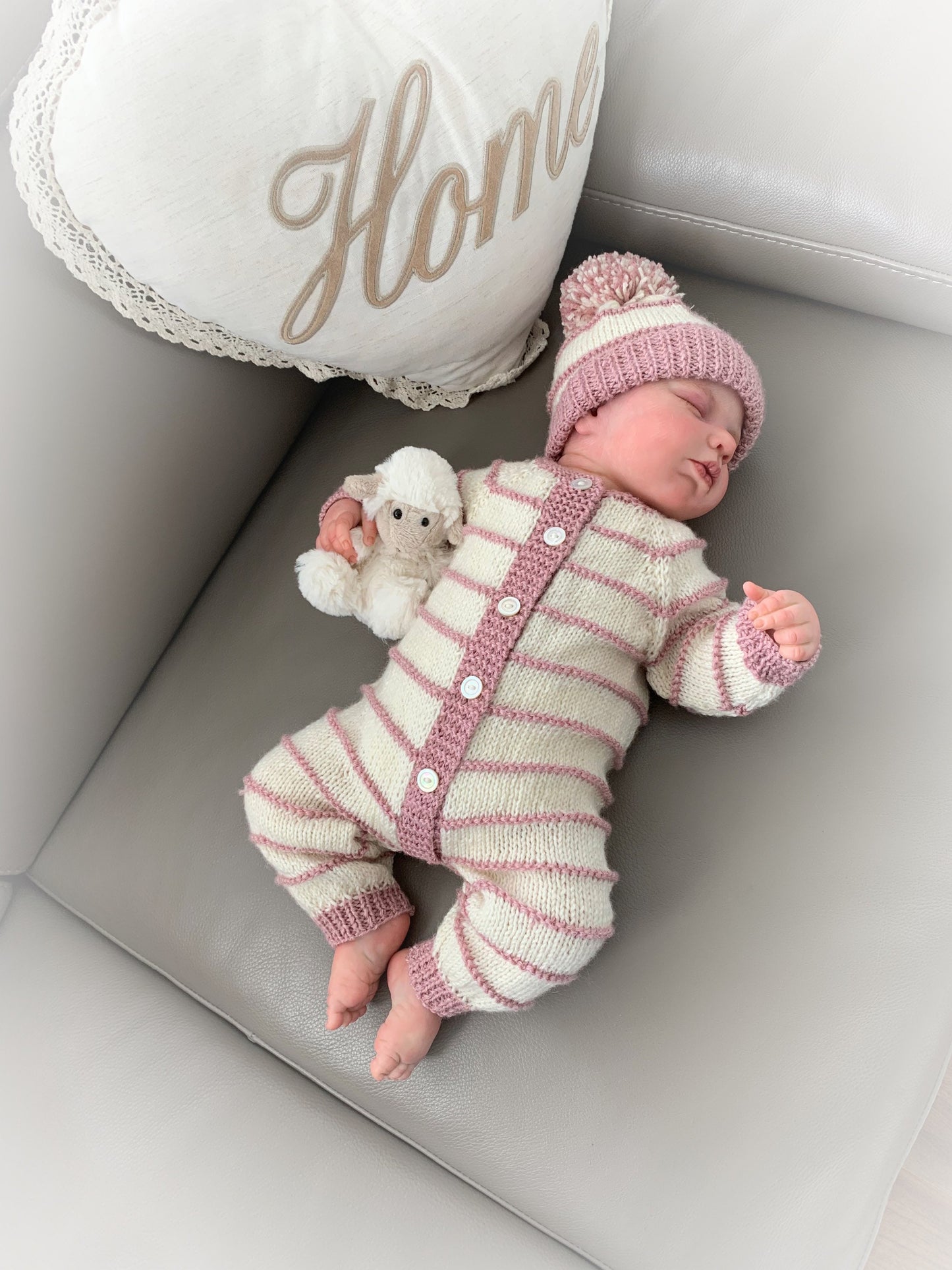 "Garnet” 4 Piece Set Knitting pattern for Reborn doll 18-22” or 0-3 Mth Old Baby