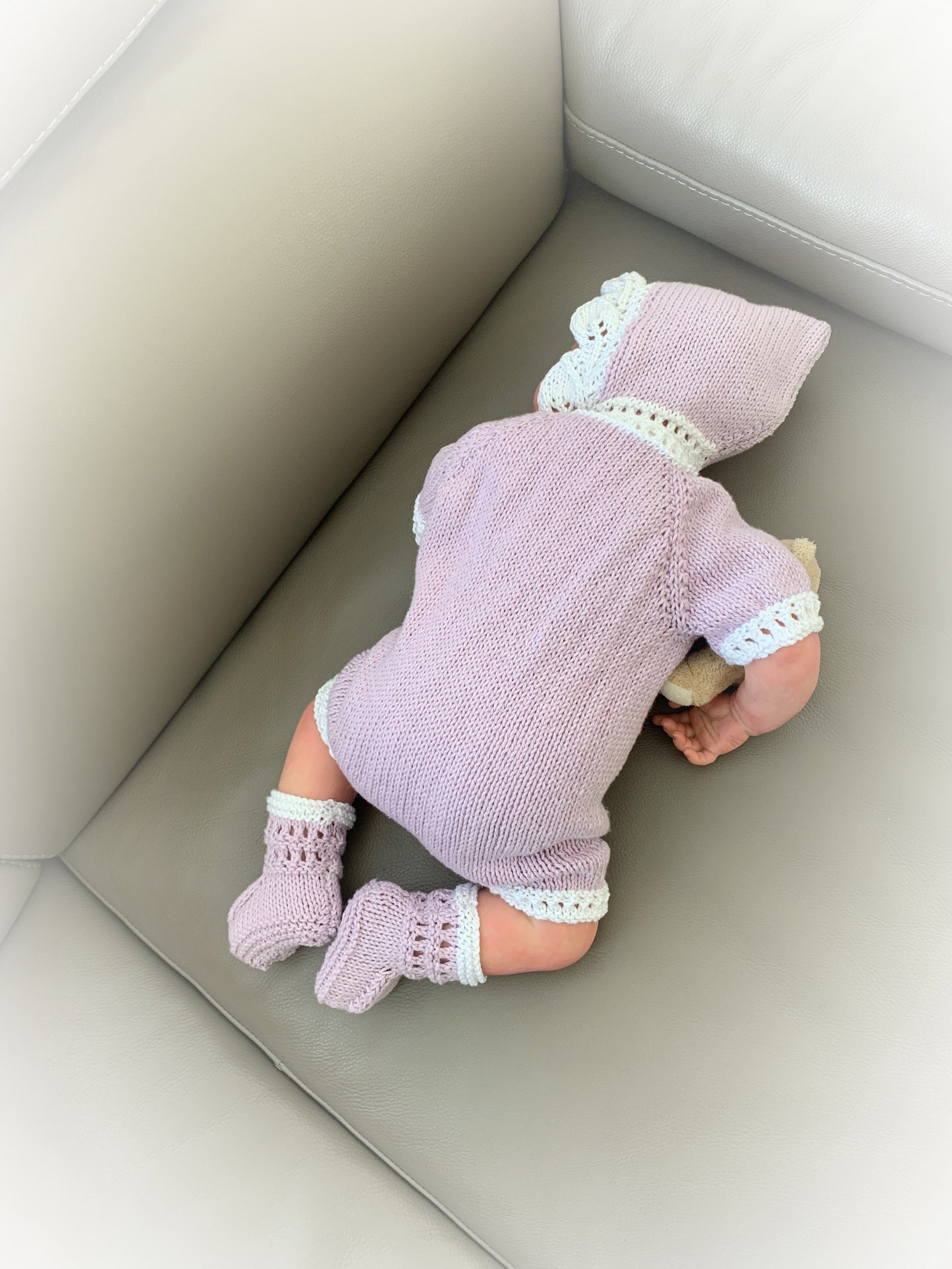 "Apple” Romper Knitting pattern for Reborn doll 16 -22” or 0-3 Mth Old Baby