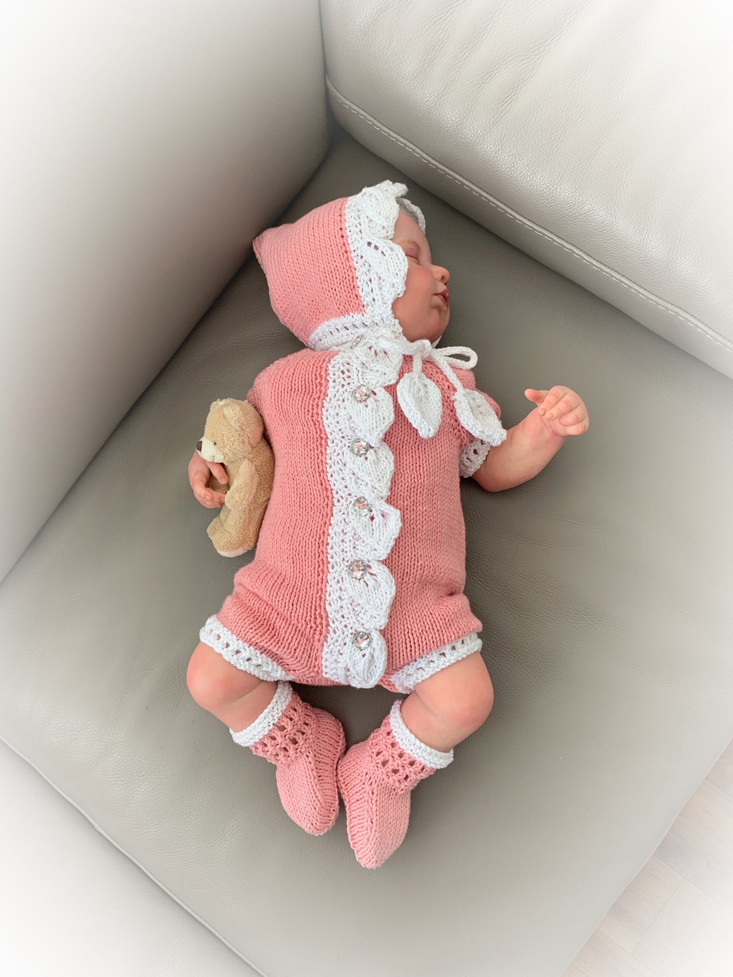 "Apple” Romper Knitting pattern for Reborn doll 16 -22” or 0-3 Mth Old Baby