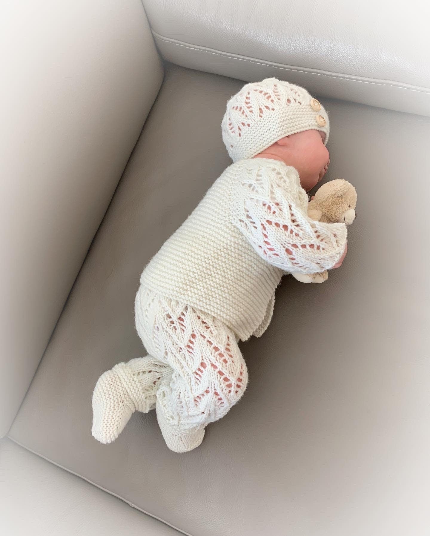 "Maple” 4 Piece Set Knitting pattern for Reborn doll 16-22” or 0-3 Mth Old Baby