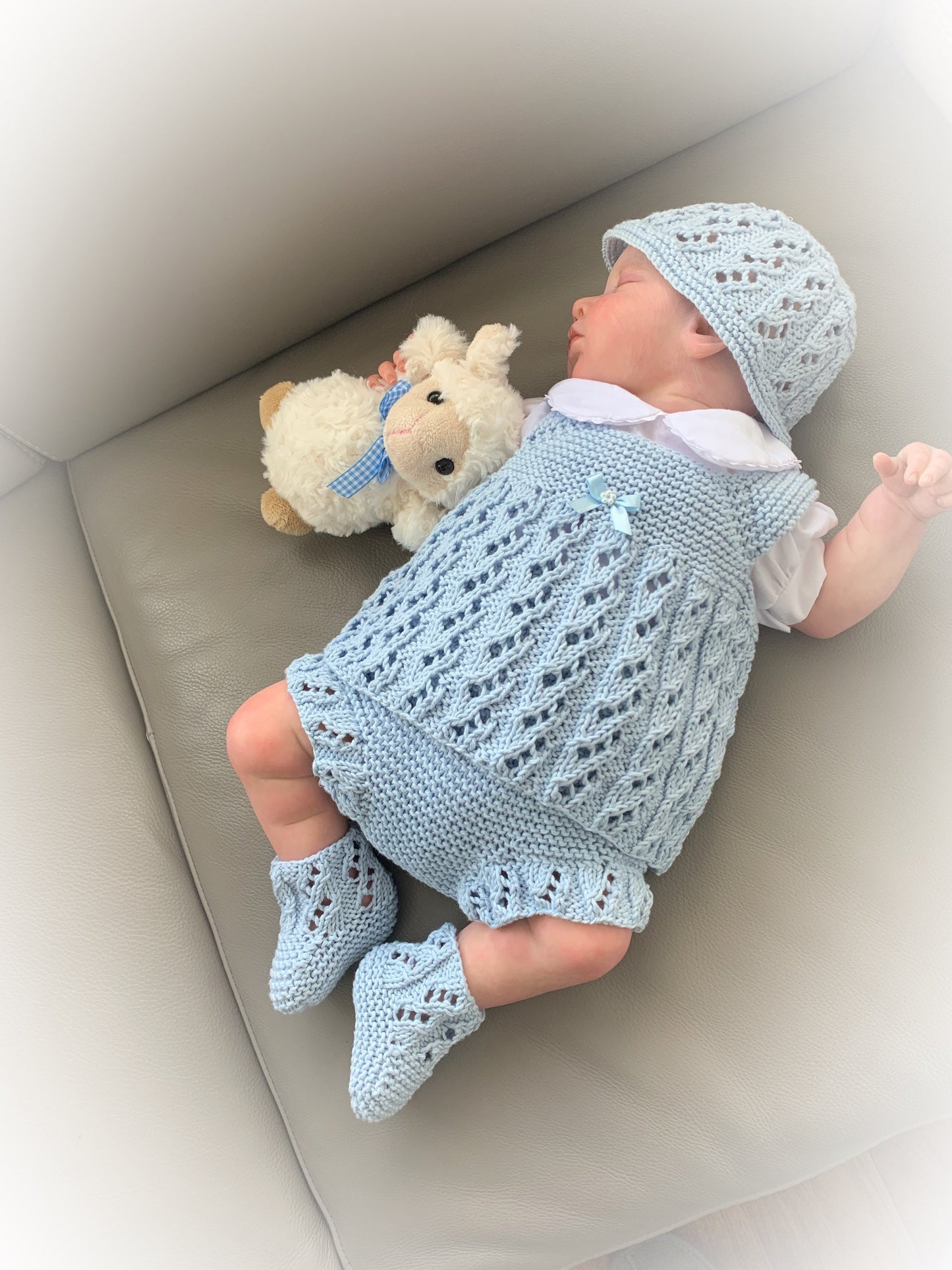 "Misty” 4 Piece Set Knitting pattern for Reborn doll 16-22” or 0-3 Month Old Baby