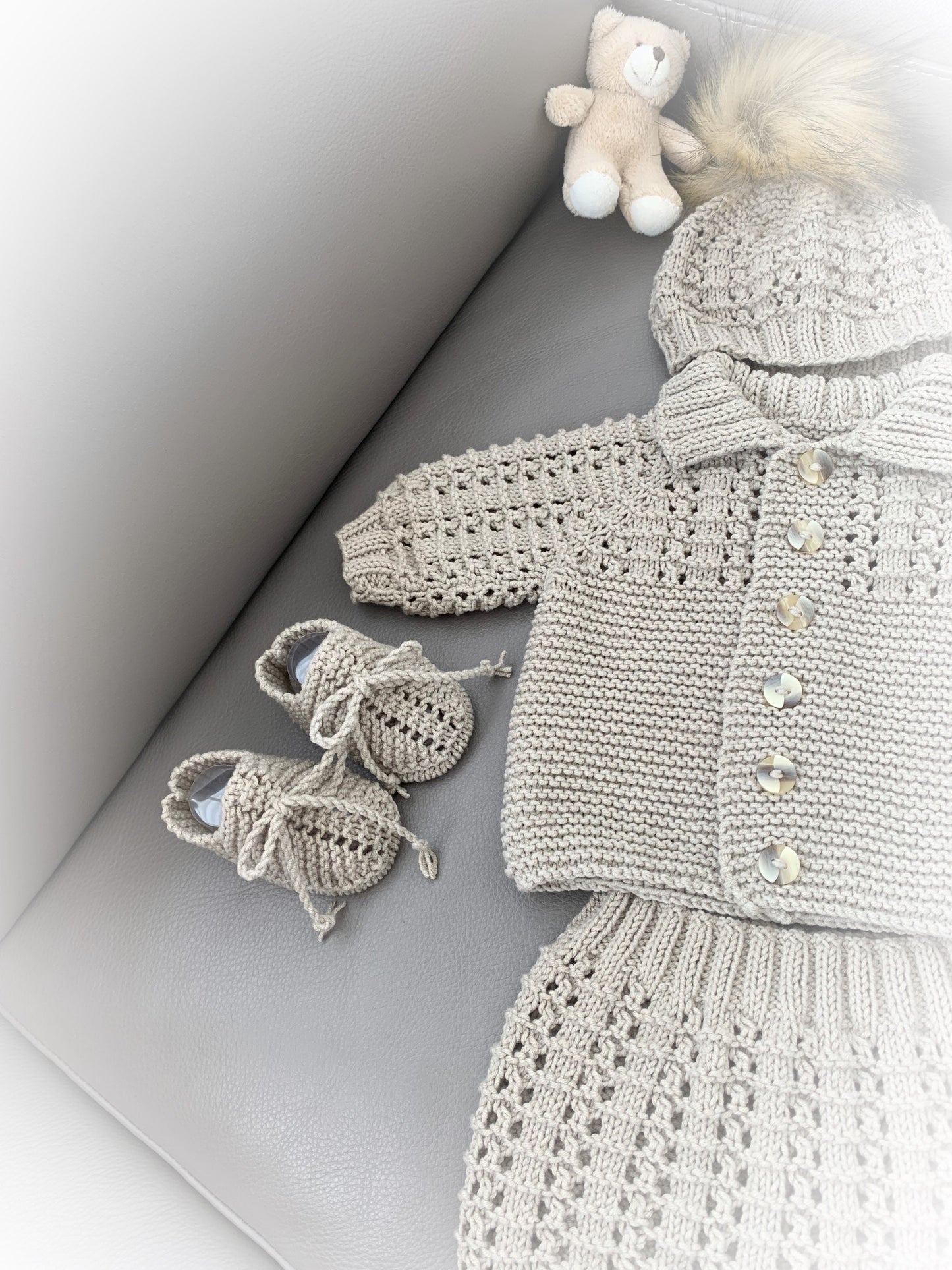 "Biscuit” Multi-piece Knitting pattern for Reborn doll 16 -22” or 0-3 Month Old Baby