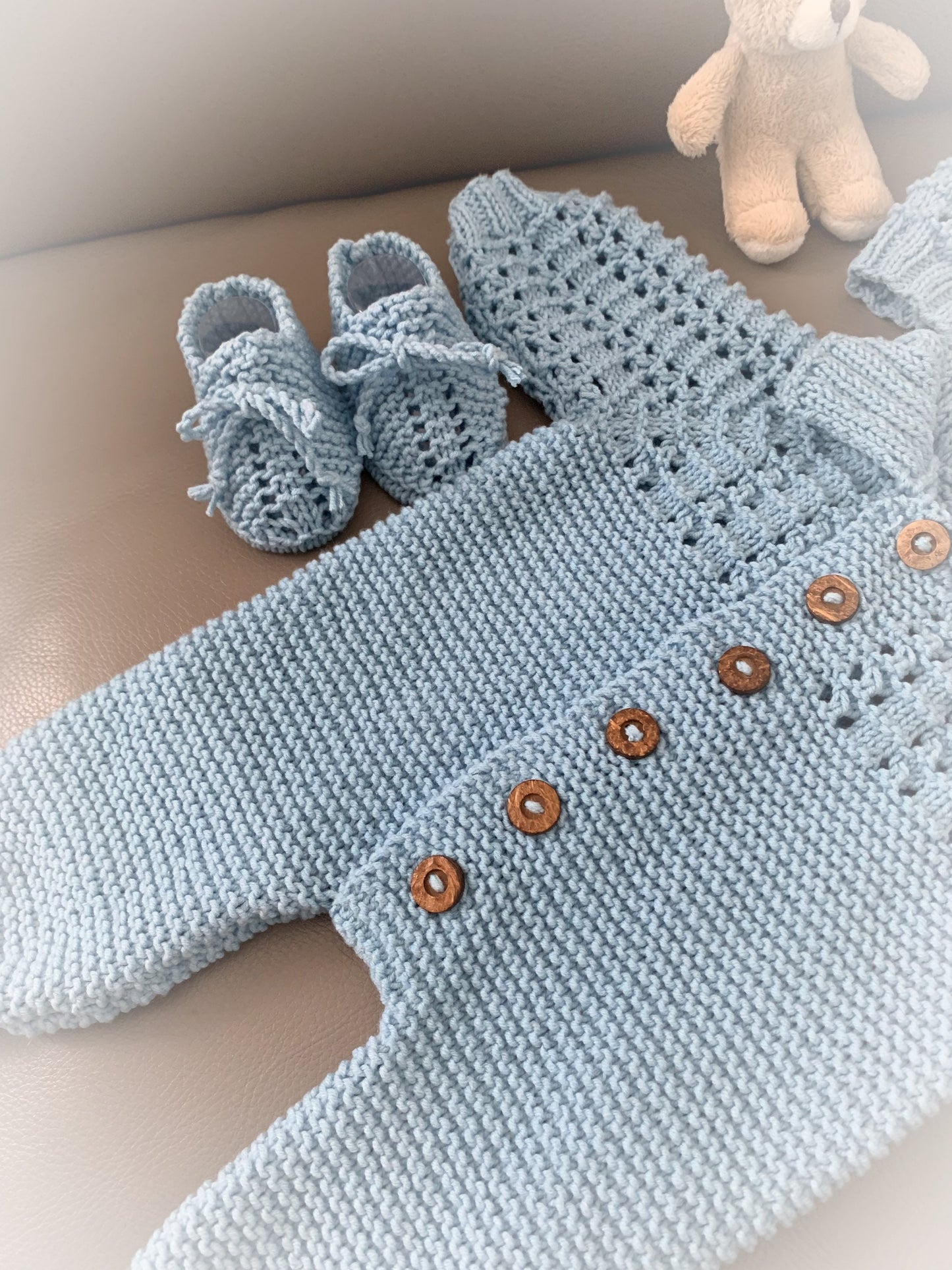 "Biscuit” Multi-piece Knitting pattern for Reborn doll 16 -22” or 0-3 Month Old Baby