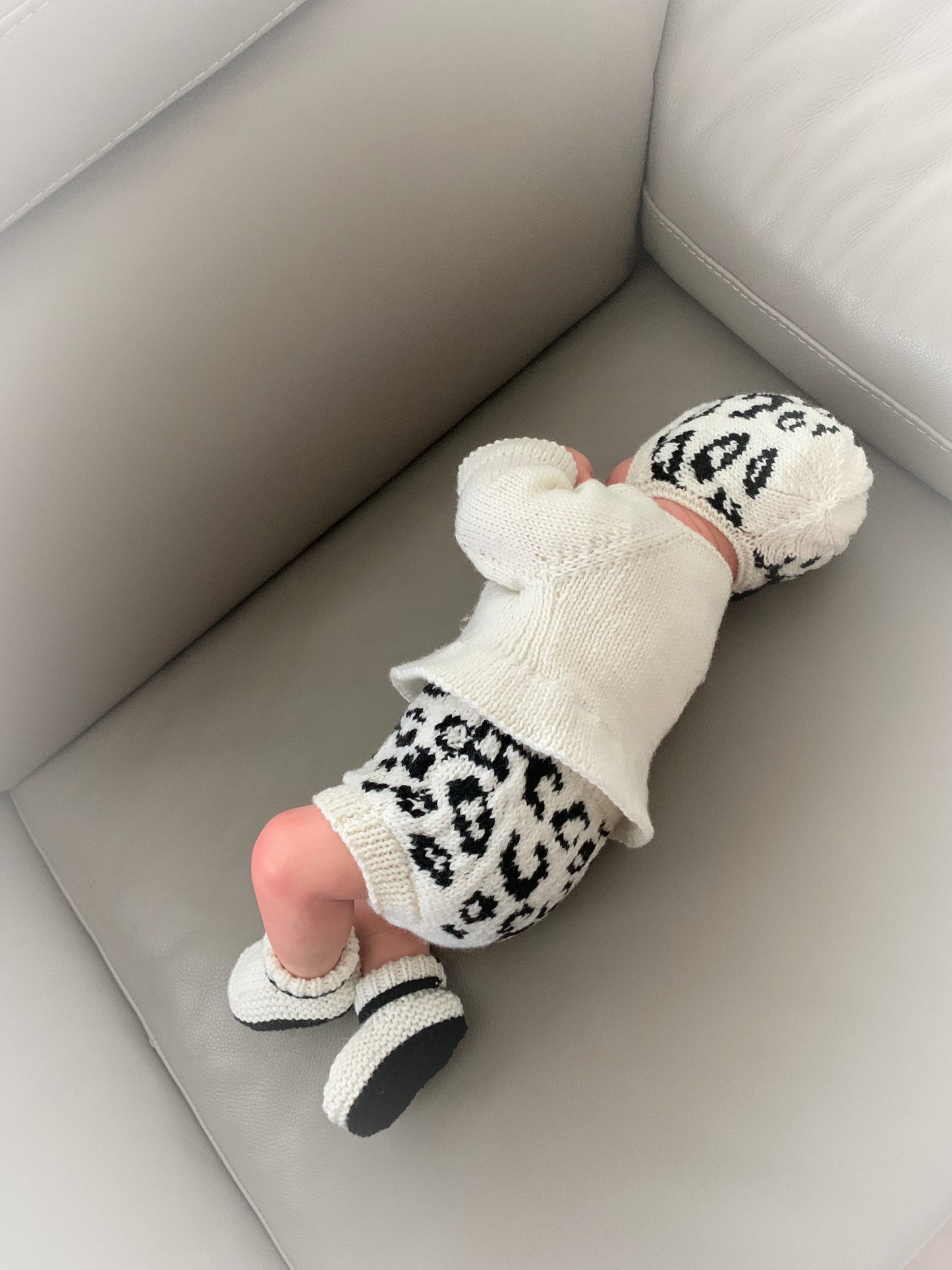 "Sable” 4 piece set knitting pattern set for Reborn doll 16 -22” or 0-3 Month Old Baby