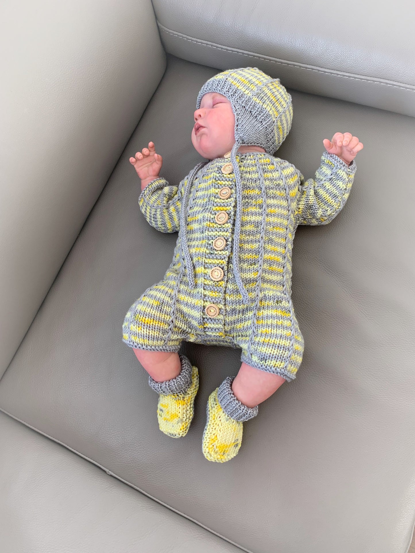 "Elijah” Romper set knitting pattern for reborn doll 16-22" or 0-3 month old baby