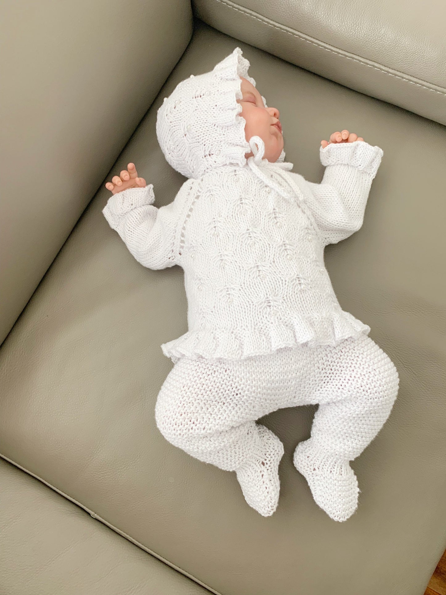 "Jade” 3 piece set knitting pattern for reborn doll 16-22" or 0-3 month old baby