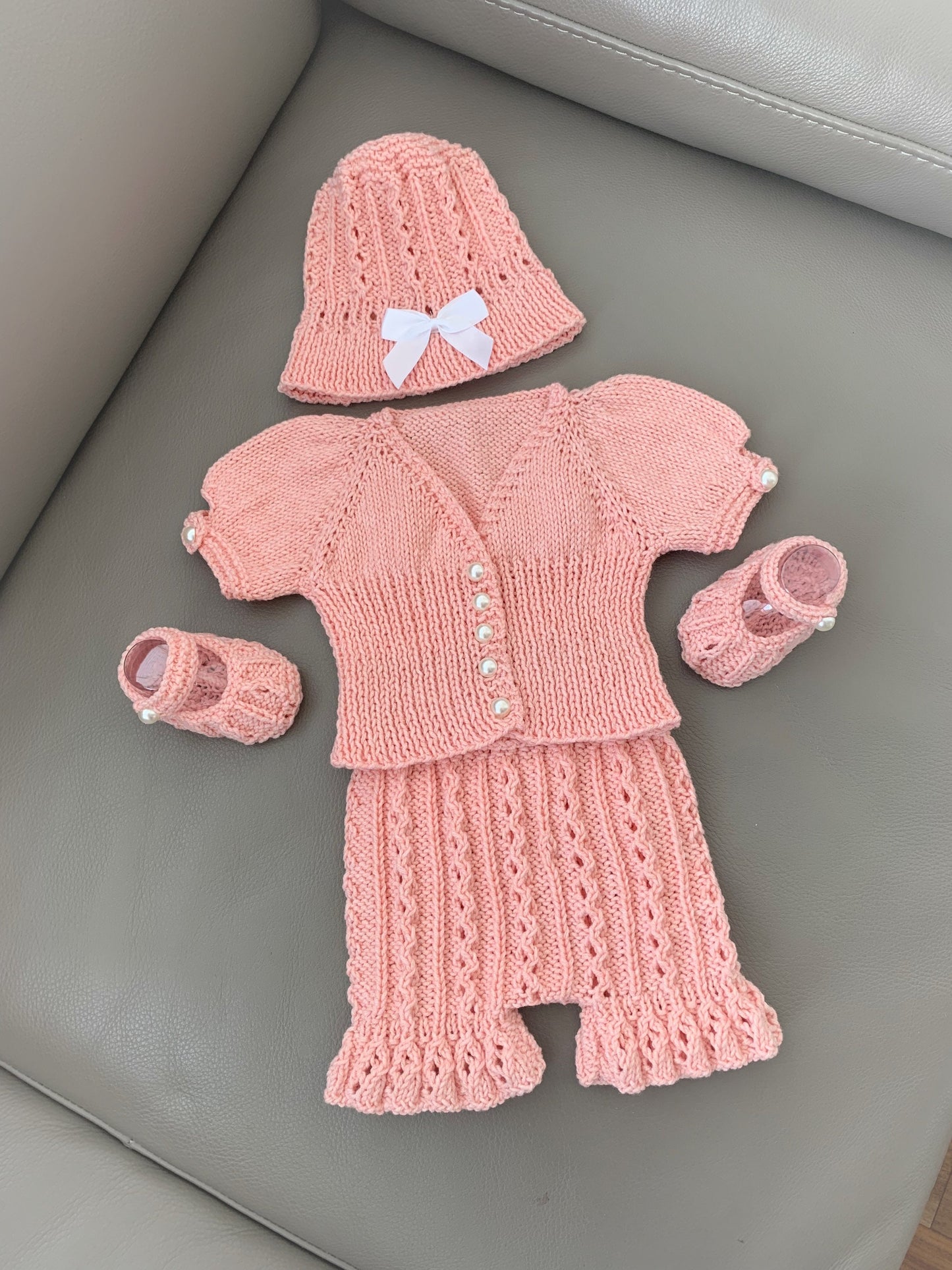 "Apricot” 4-piece set knitting pattern for Reborn doll 16 -22” or 0-3 Month Old Baby