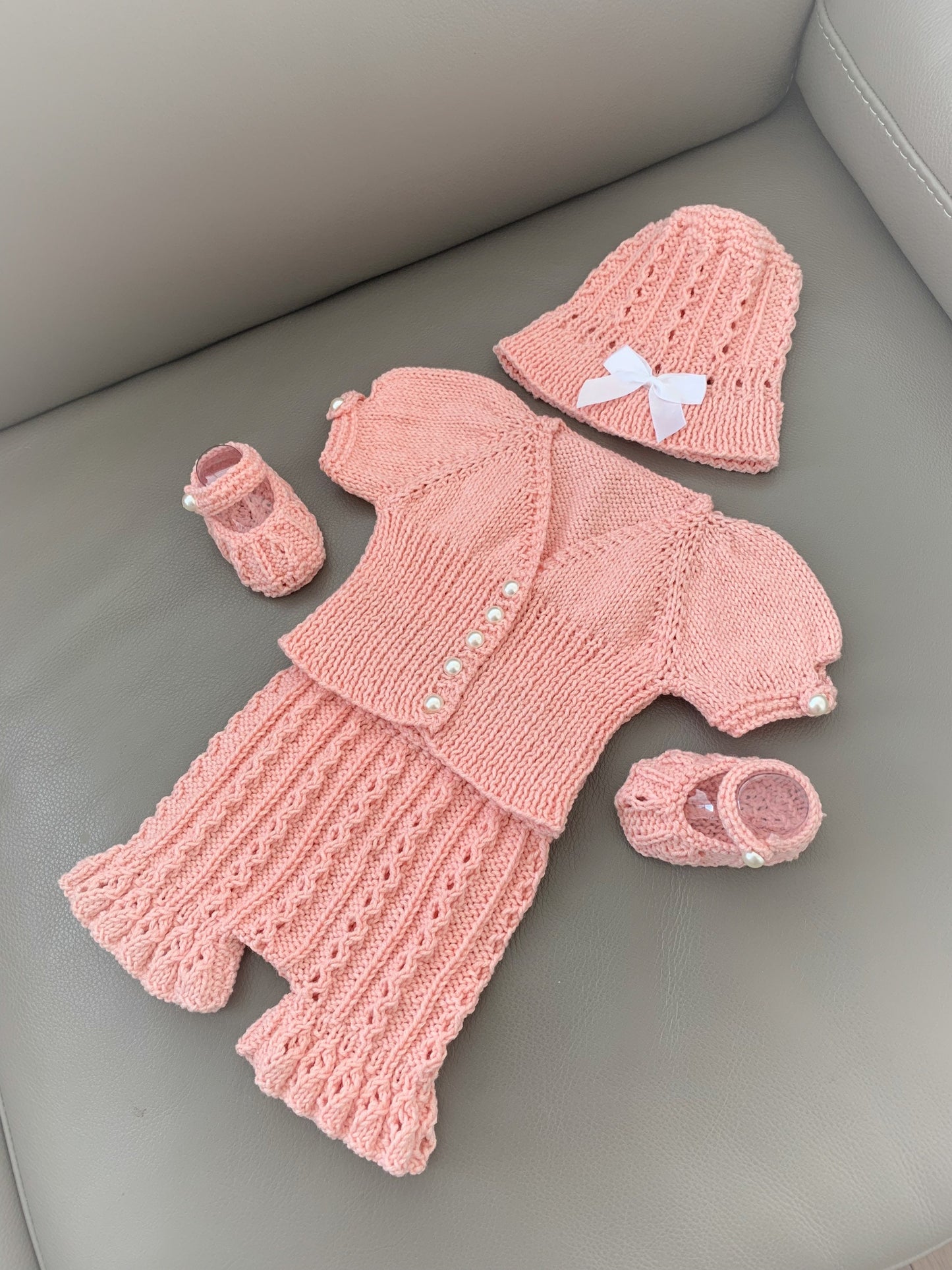 "Apricot” 4-piece set knitting pattern for Reborn doll 16 -22” or 0-3 Month Old Baby