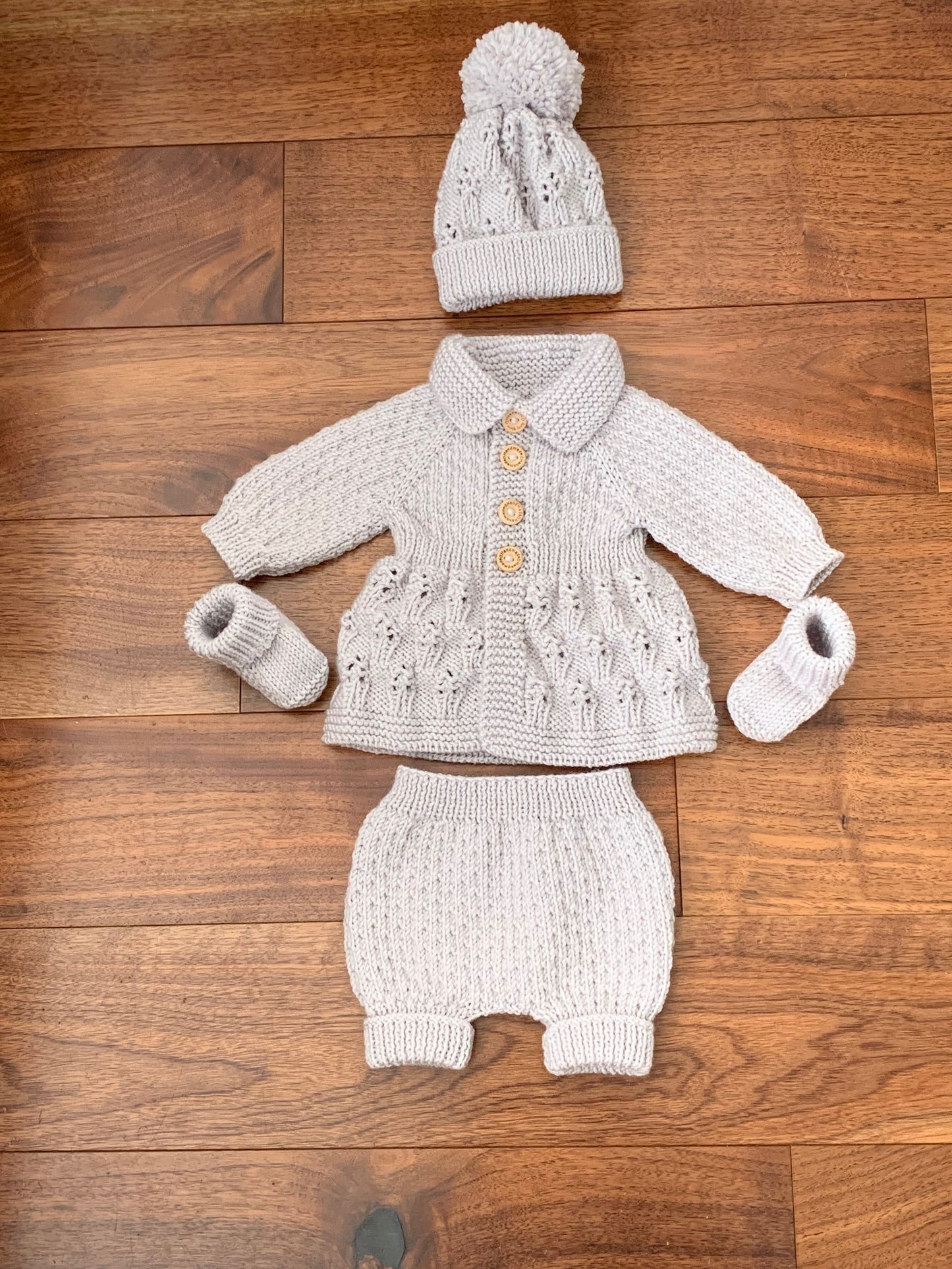 "Blueberry” 5 Piece set - 8 sizes from premature to 24 Month old baby