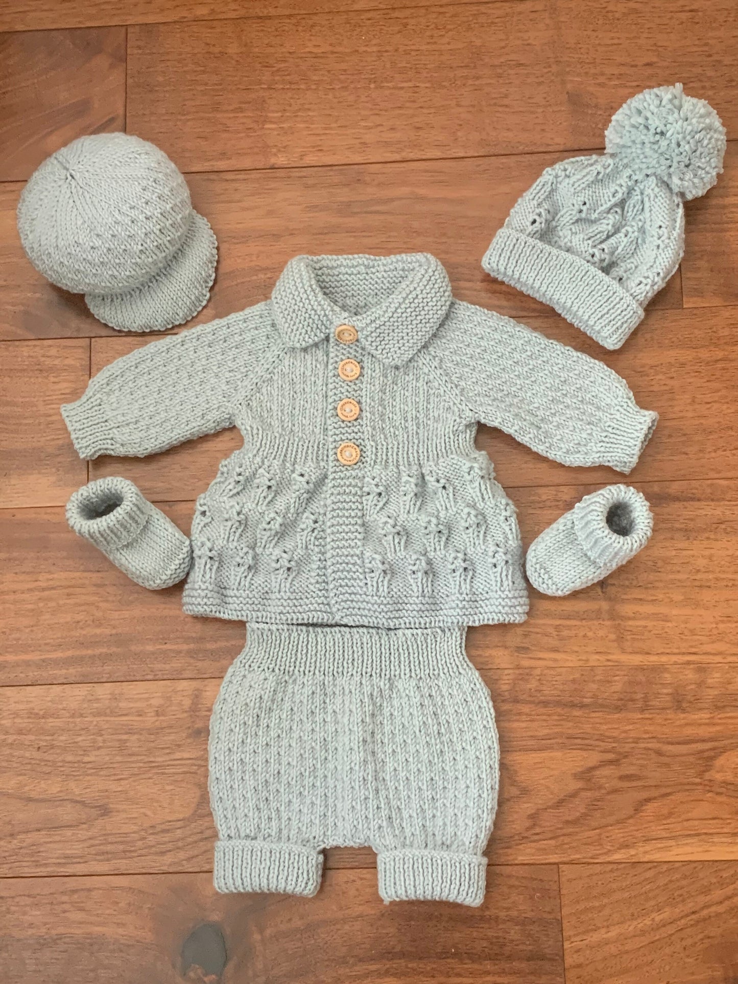 "Blueberry” 5 Piece set - 8 sizes from premature to 24 Month old baby