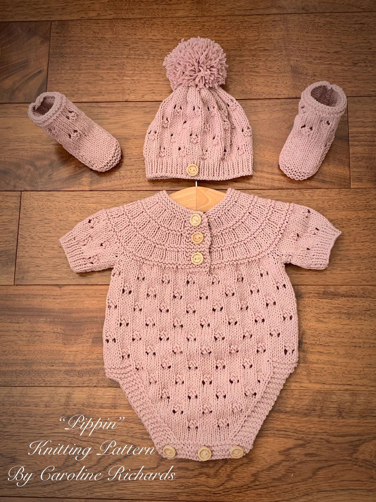 "Pippin” 3 Piece set - 8 sizes from premature to 24 Month old baby