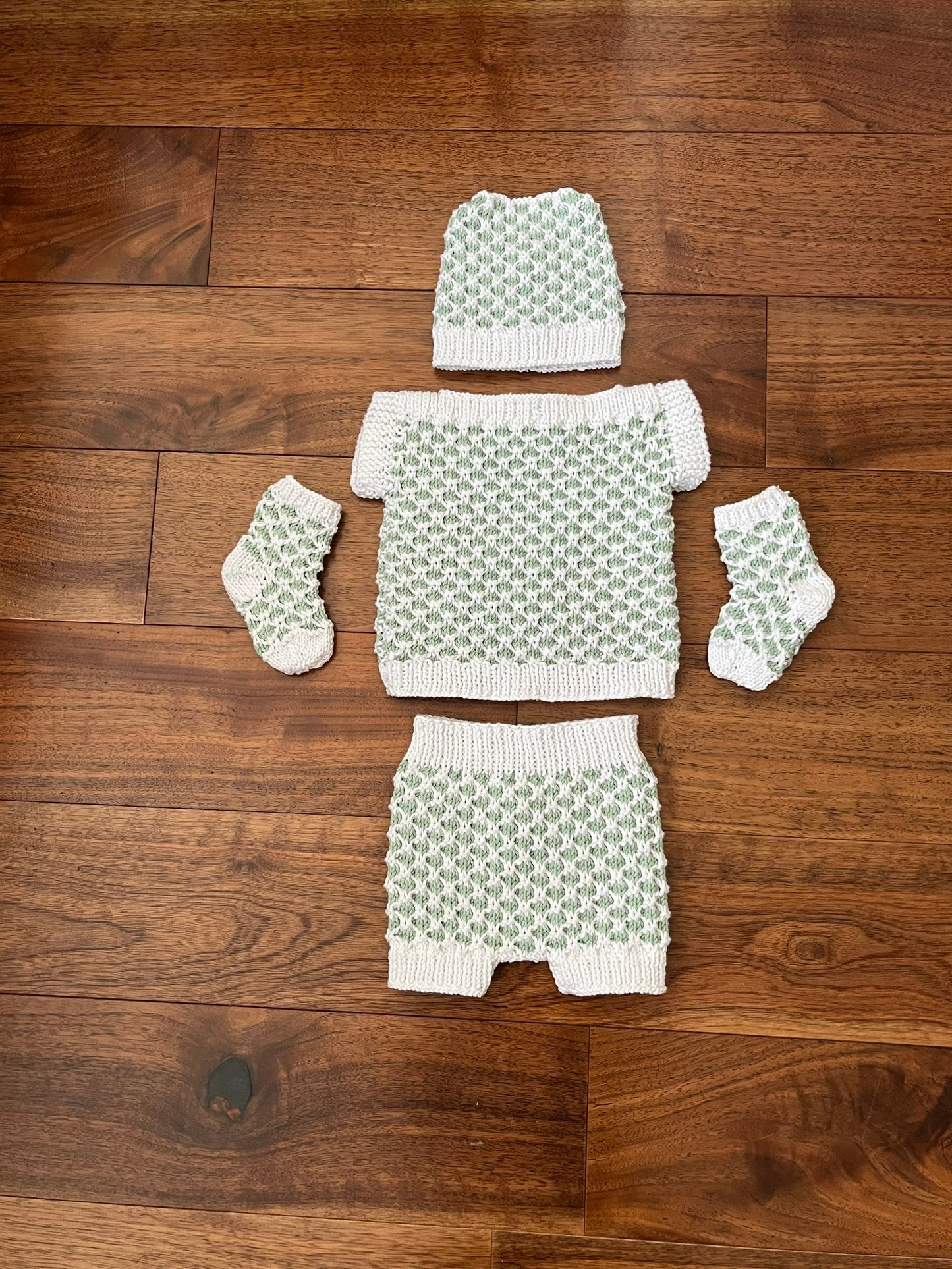 "Charlie” 4 Piece Set Knitting pattern for Reborn doll 16-22” or 0-3 Month Old Baby