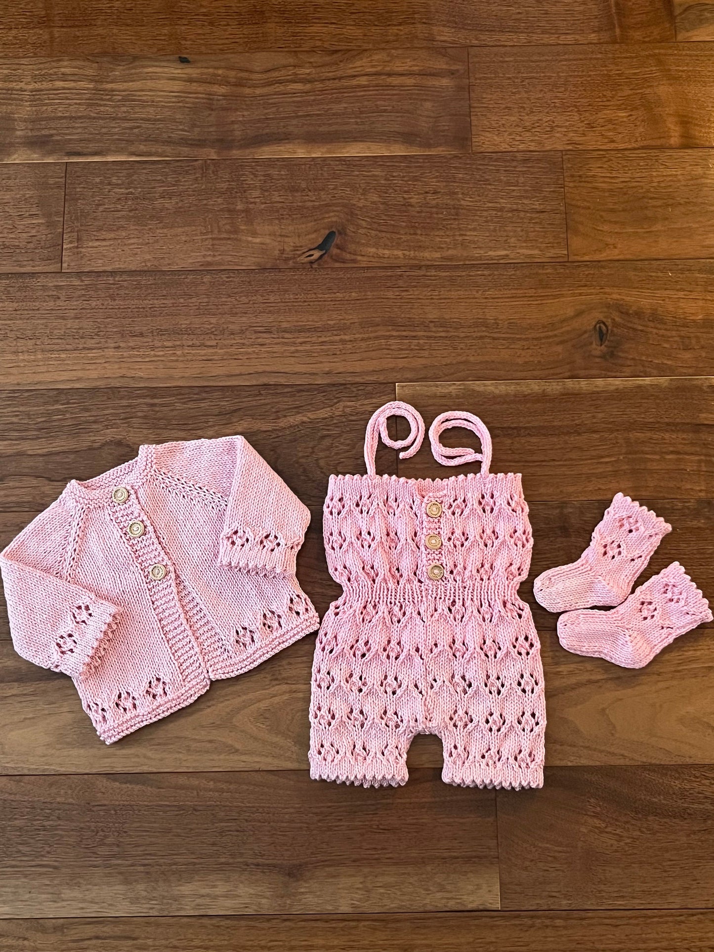 "Davina” 4 piece Set Knitting pattern for Reborn doll 16-22” or 0-3 Month Old Baby