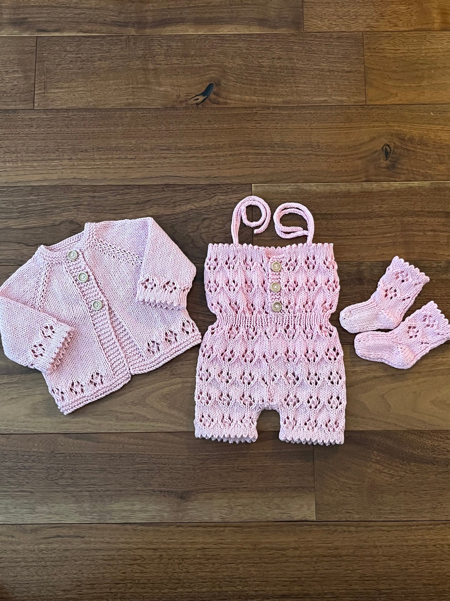 "Davina” 4 piece Set Knitting pattern for Reborn doll 16-22” or 0-3 Month Old Baby