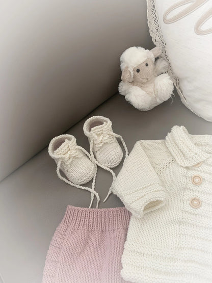 "Rowan” 4 Piece Set Knitting pattern for Reborn doll 16-22” or 0-3 Mth Old Baby
