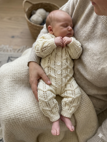 "Amari” Multi-piece Knitting pattern for Reborn doll 16 -22” or 0-3 Month Old Baby