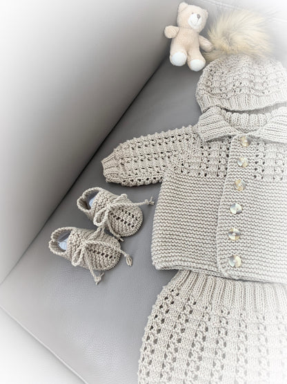 "Biscuit” Multi-piece Knitting pattern for Reborn doll 16 -22” or 0-3 Month Old Baby