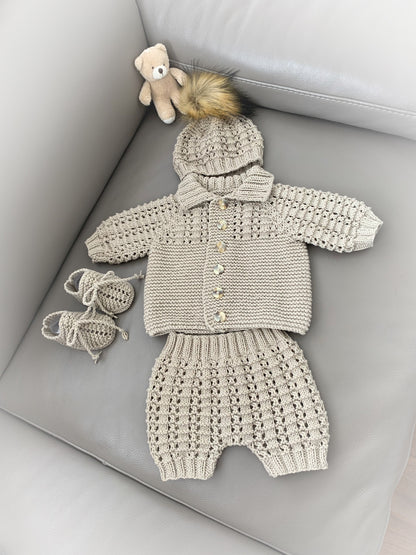 "Biscuit” Multi-piece Knitting pattern for Reborn doll 16 -22” or 0-3 Month Old Baby