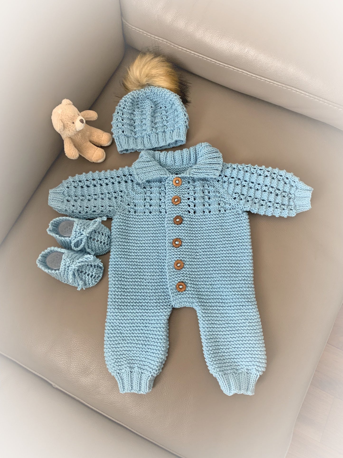 "Biscuit” Multi-piece Knitting pattern for Reborn doll 16 -22” or 0-3 Month Old Baby