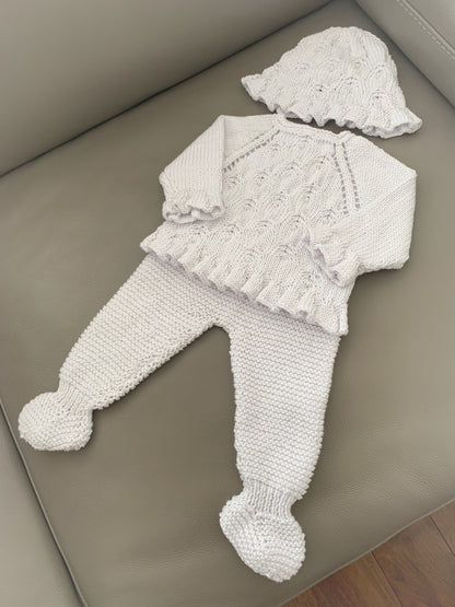 "Jade” 3 piece set knitting pattern for reborn doll 16-22" or 0-3 month old baby